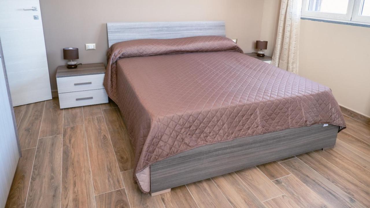 Tenuta Papola B&B Brindisi Exteriör bild