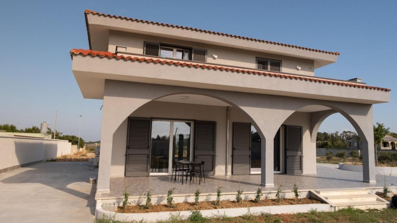 Tenuta Papola B&B Brindisi Exteriör bild